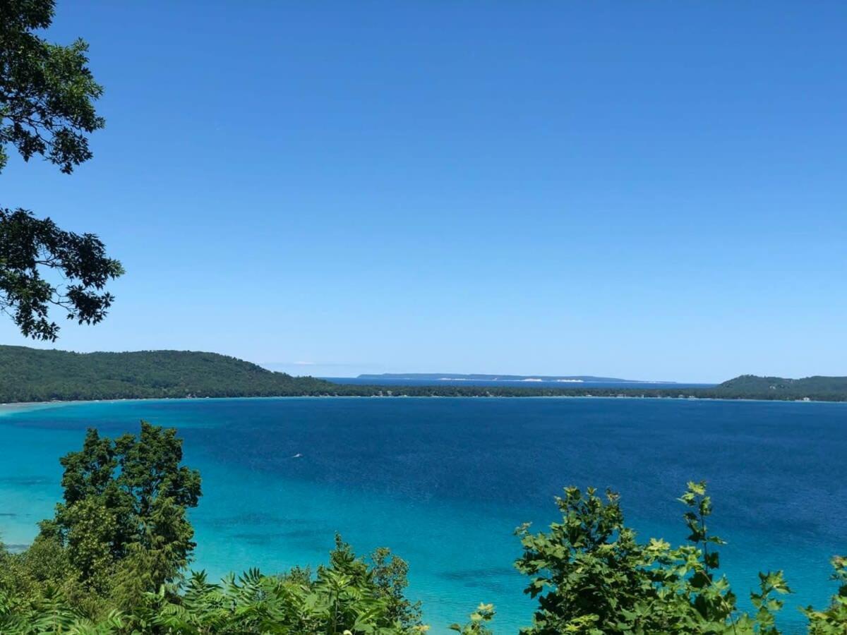 Downtown Traverse City Condo - Capri 209 Екстериор снимка